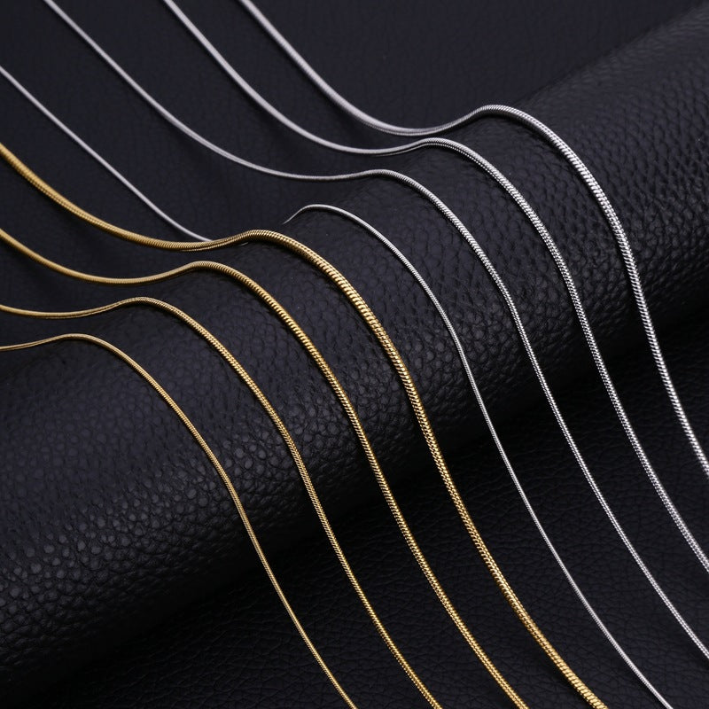 Minimalist Men'S Stainless Steel round Snake Necklace