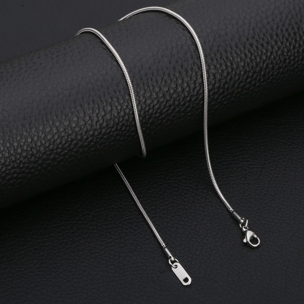 Minimalist Men'S Stainless Steel round Snake Necklace